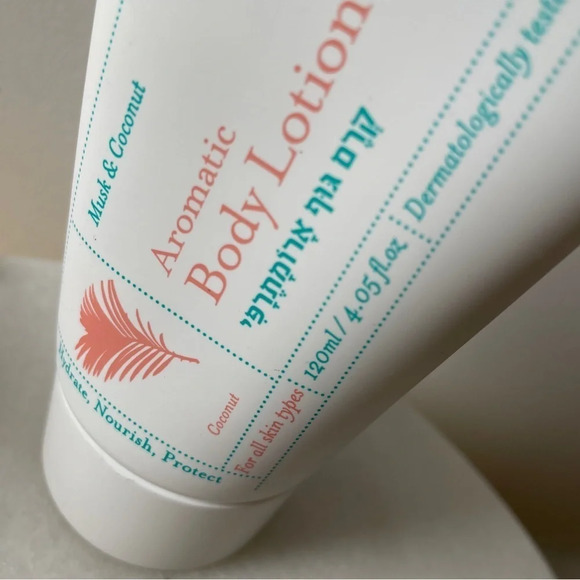 NEW Lavido  musk‎ & coconut body lotion - Picture 3 of 4